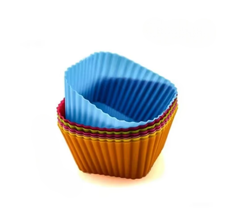 Silicone Cupcake Mold (6 / 12pcs)